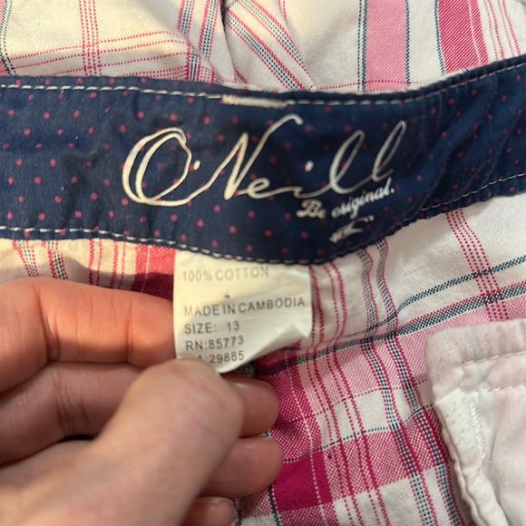 O’Neill Plaid Shorts - Picture 2 of 7